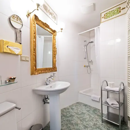 Отель Albergo City Hotel Berlin 3*